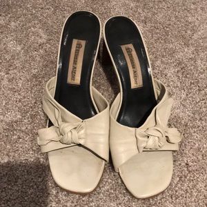 Etienne aigner size 8 slip on sandals